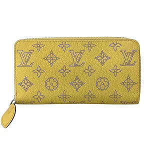 Louis Vuitton Mahina Zippy Wallet Long